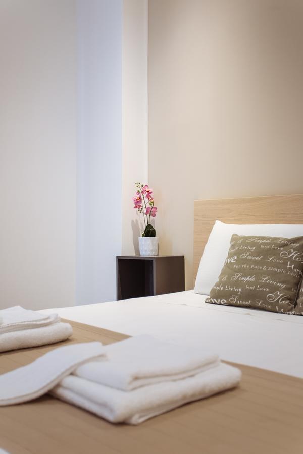 Politeama Luxury Suites Palermo Exterior foto